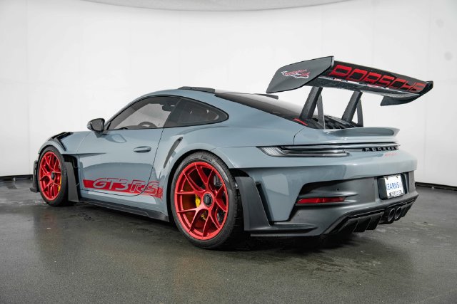 Used 2025 Porsche 911 GT3 RS RWD image 6