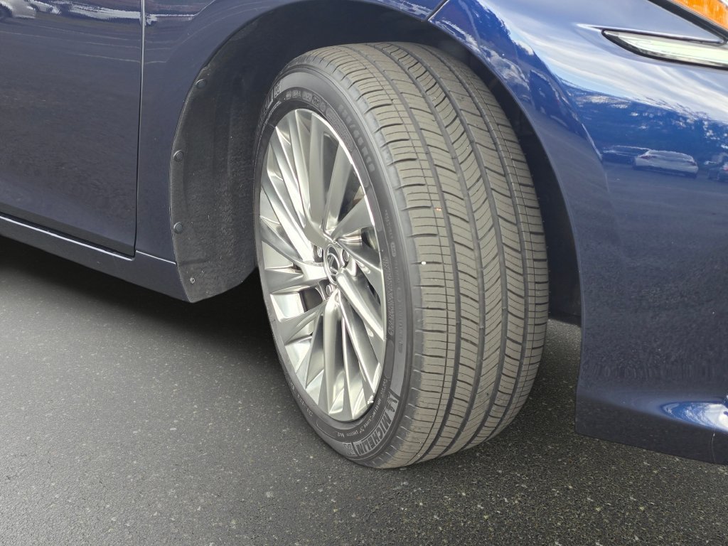 Certified 2020 Lexus ES 350 w/ Luxury Package FWD image 30