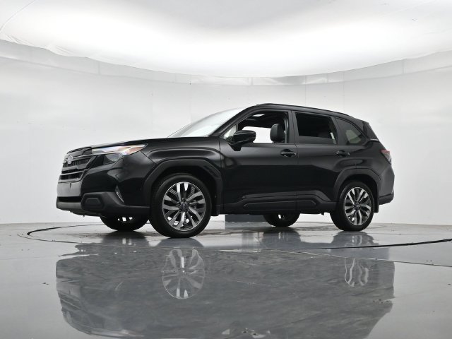 Used 2025 Subaru Forester Touring w/ Popular Package - Touring AWD/4WD image 38