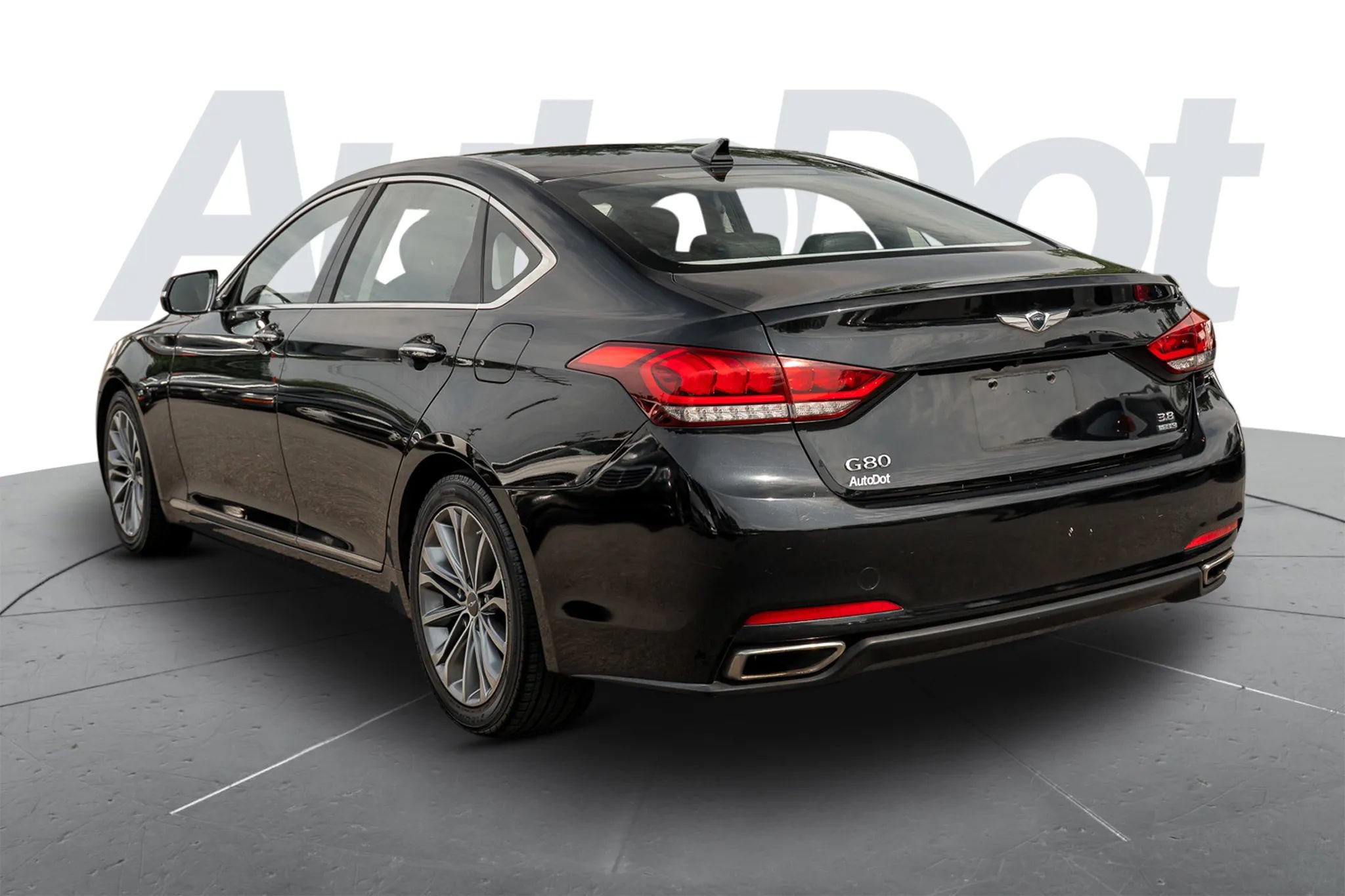 Used 2017 Genesis G80 3.8 AWD/4WD image 2