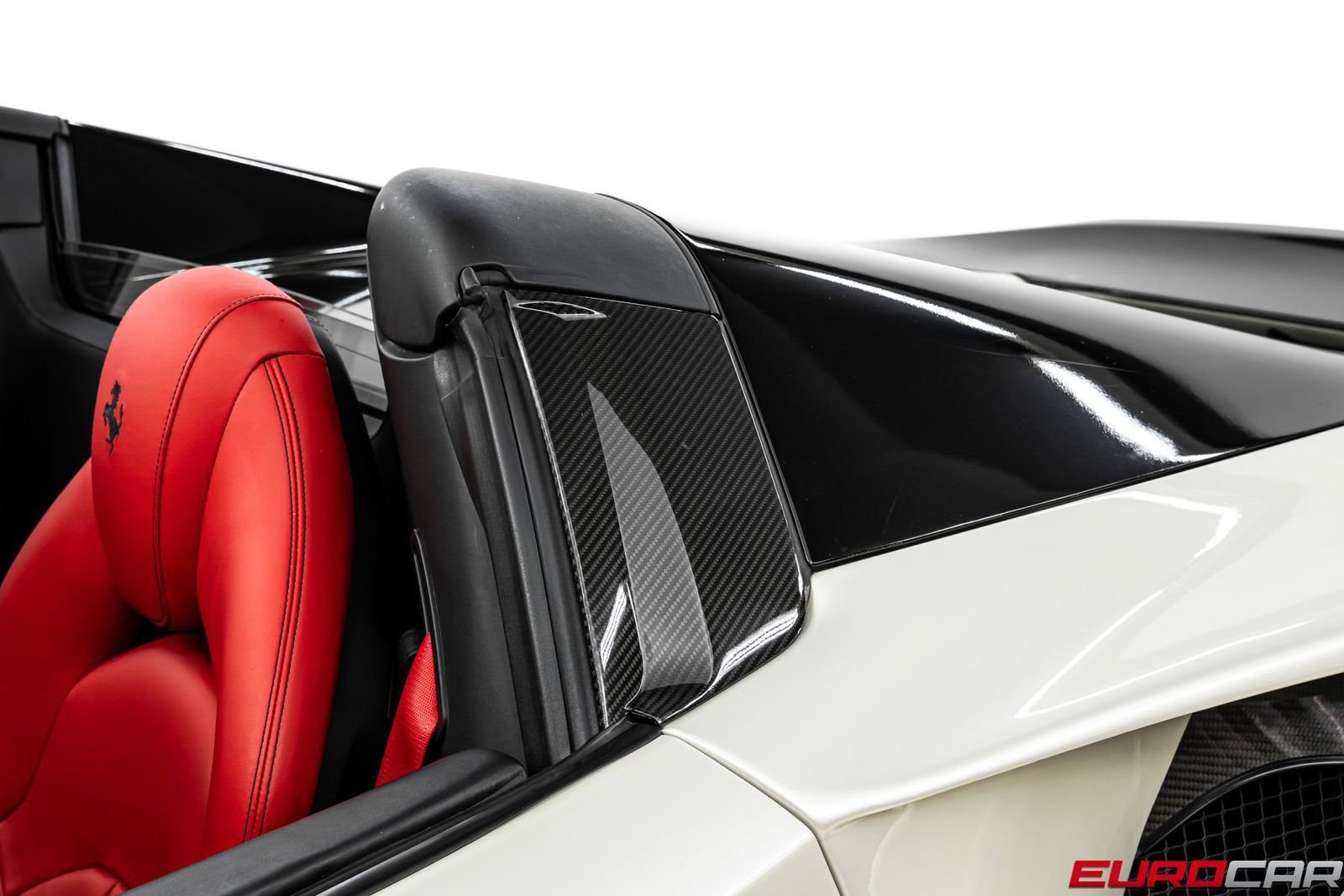 Used 2021 Ferrari F8 Tributo RWD image 22