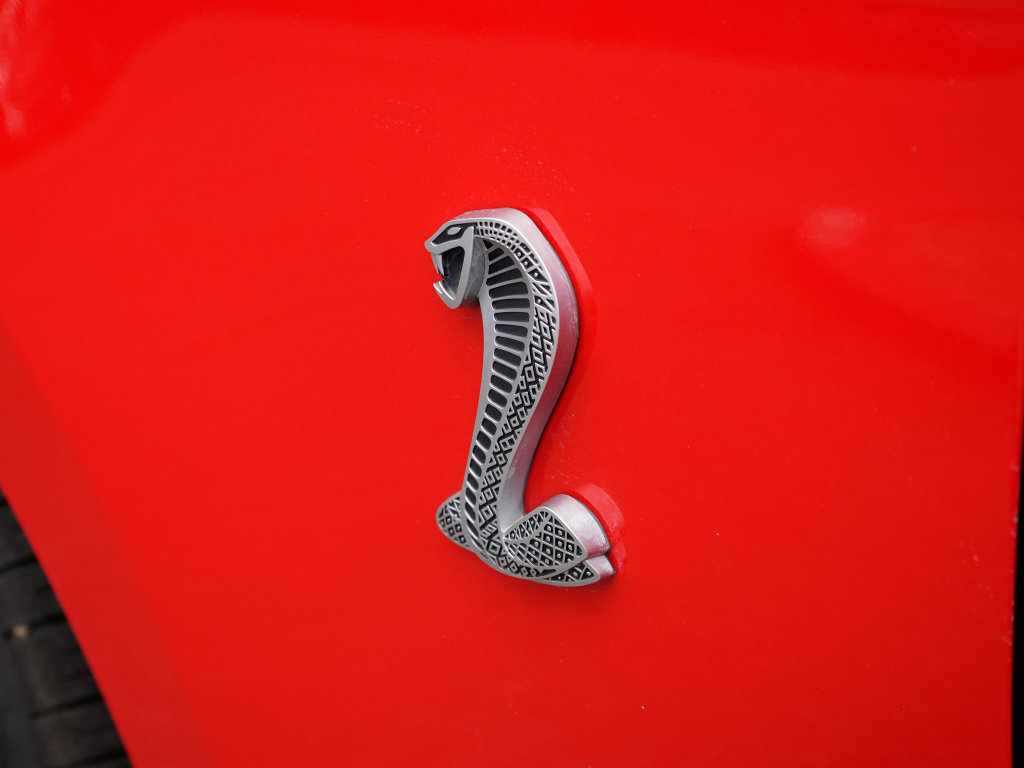 Used 2012 Ford Mustang Shelby GT500 w/ SVT Performance Pkg RWD image 3