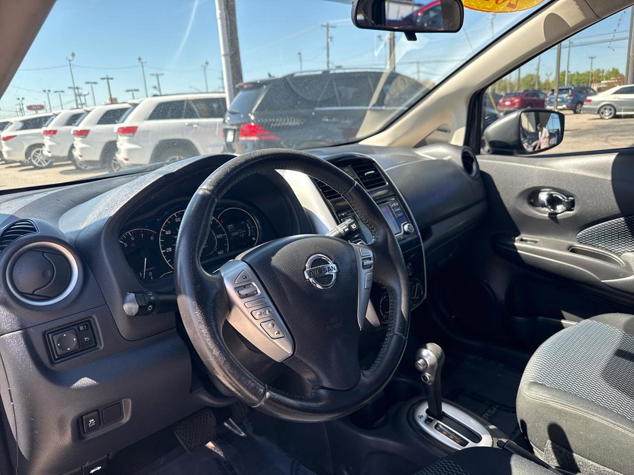 Used 2018 Nissan Versa Note SV image 8