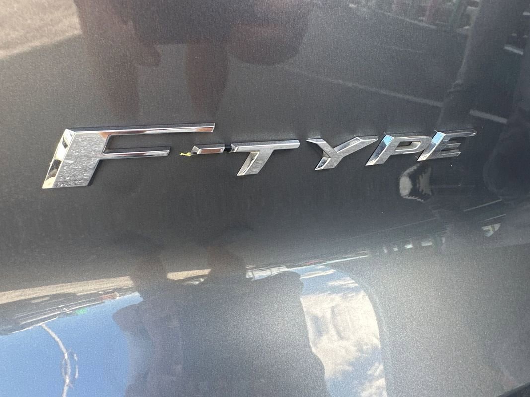 Used 2018 Jaguar F-TYPE Coupe image 21