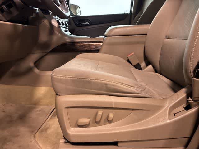 Used 2017 GMC Yukon SLE image 18