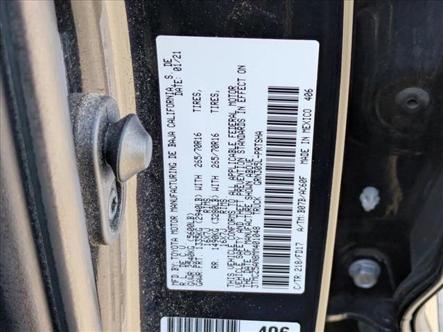 Used 2021 Toyota Tacoma TRD Off-Road w/ Technology Package image 25