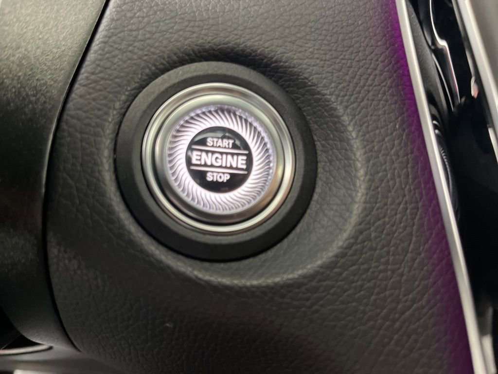 Used 2022 Mercedes-Benz GLC 300 4MATIC w/ Multimedia Package Lite image 32