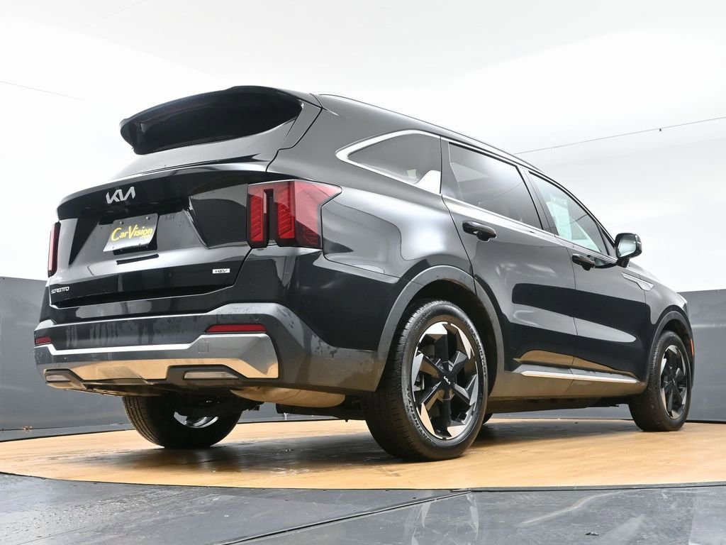 Used 2025 Kia Sorento EX w/ EX Panoramic Sunroof Package image 56