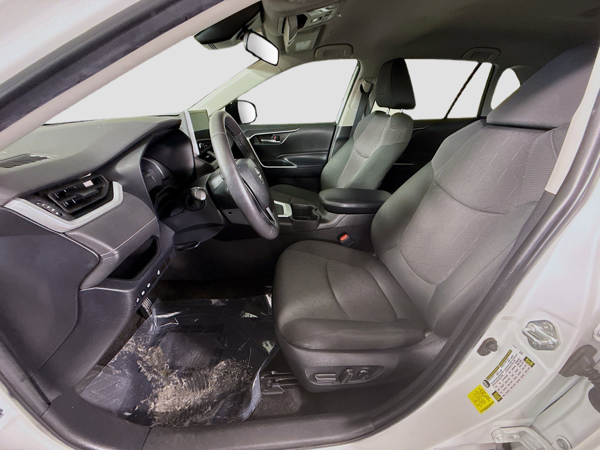 Used 2023 Toyota RAV4 XLE w/ XLE Grade Weather Package image 22