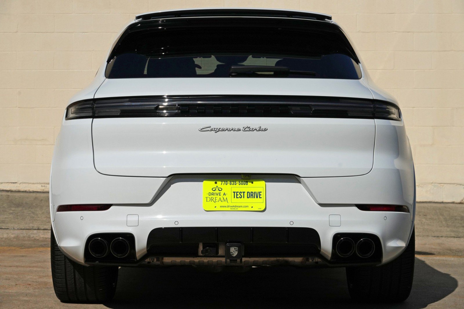 Used 2024 Porsche Cayenne Turbo AWD/4WD image 11