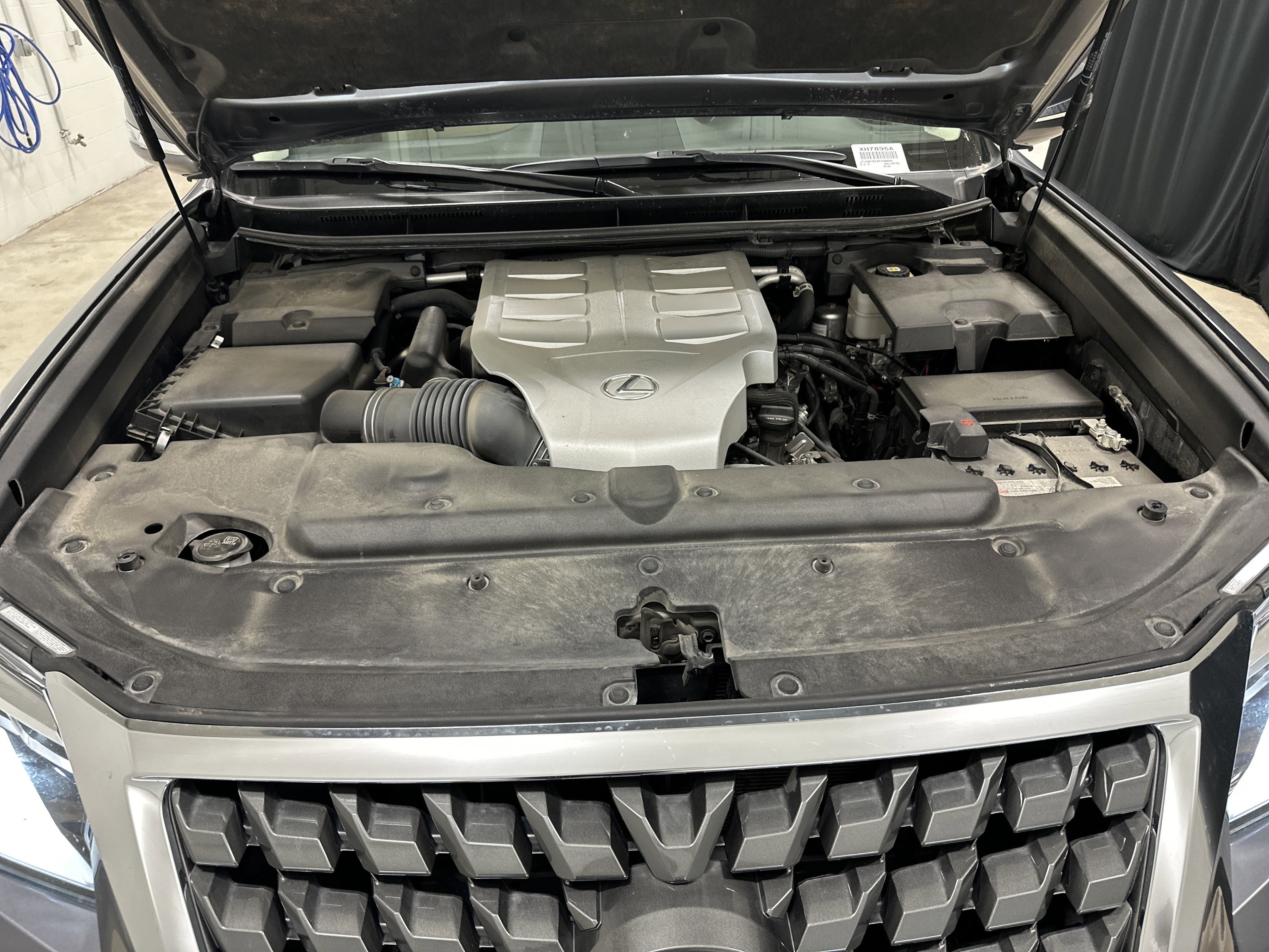 Certified 2023 Lexus GX 460 Premium AWD/4WD image 35