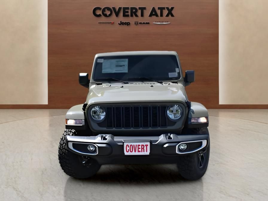 Used 2025 Jeep Gladiator Sport AWD/4WD image 8