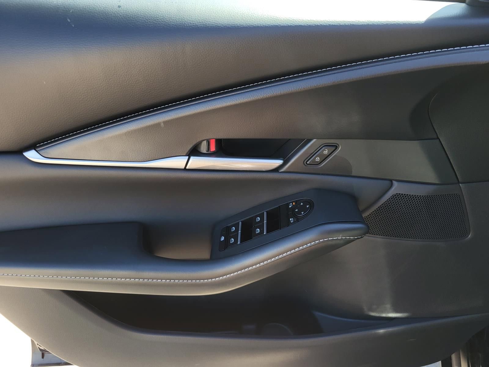 New 2026 MAZDA CX-30 Aire Edition image 14