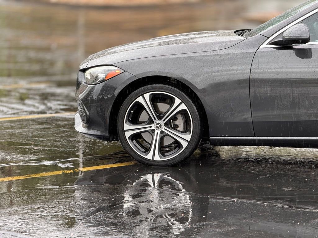 Used 2022 Mercedes-Benz C 300 Sedan image 8