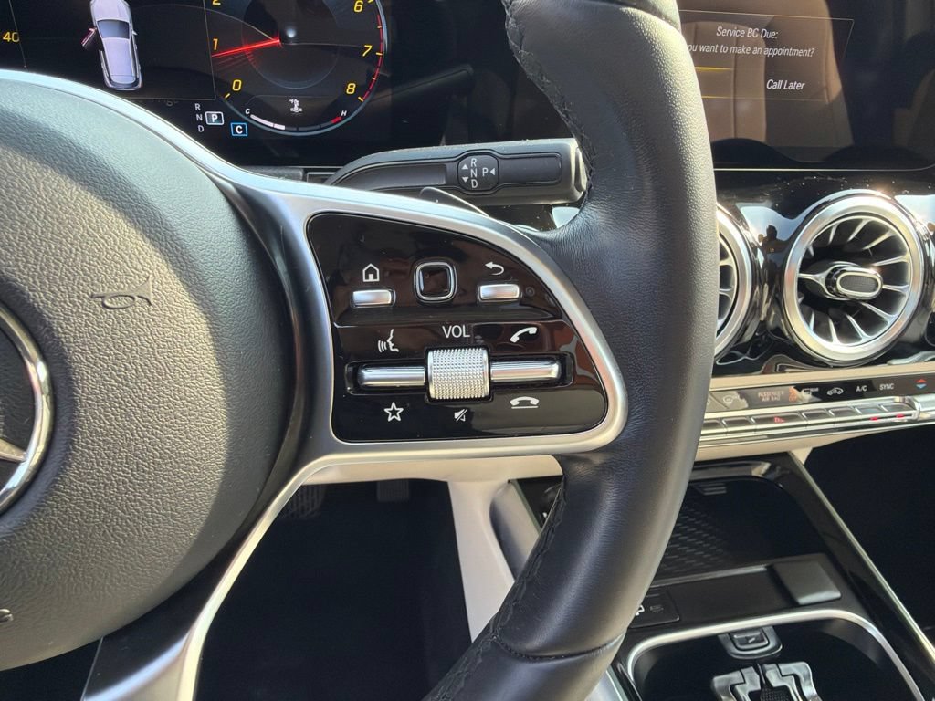 Used 2023 Mercedes-Benz GLA 250 4MATIC image 19