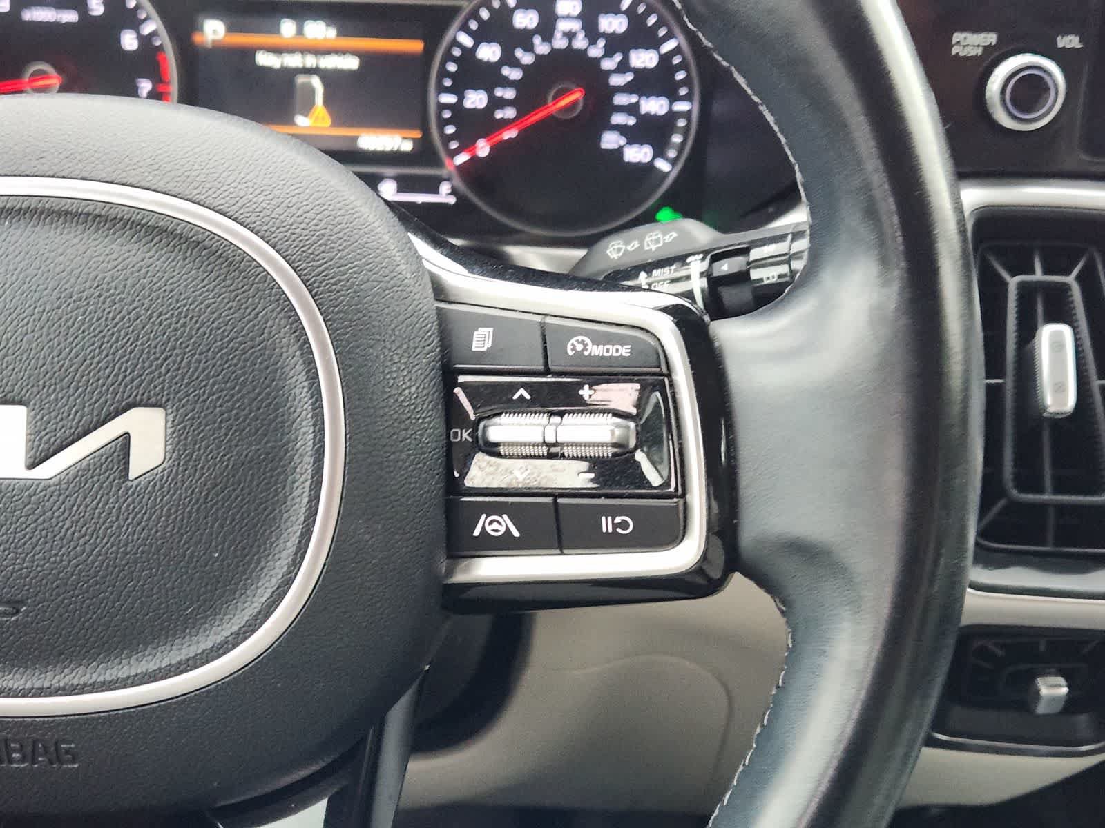 Used 2022 Kia Sorento S FWD image 26