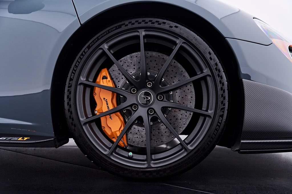 Used 2016 McLaren 675LT Coupe RWD image 52