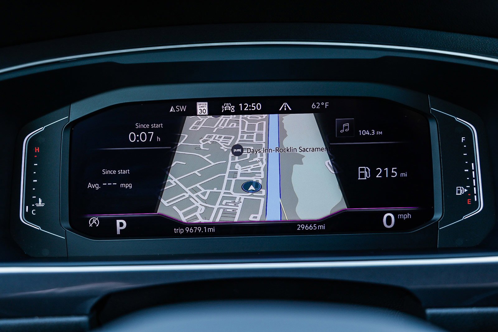 Used 2024 Volkswagen Tiguan SEL R-Line image 23