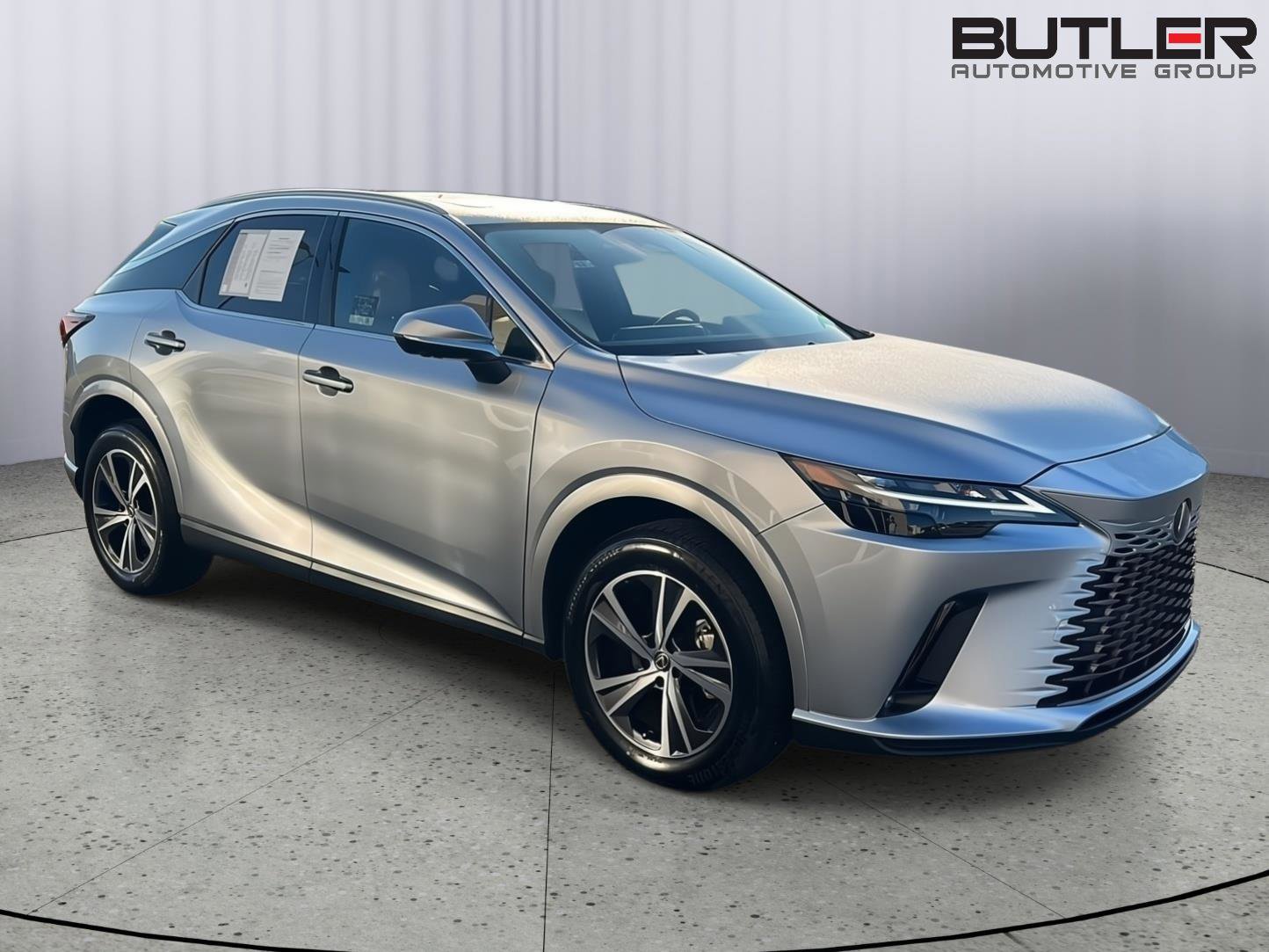 Certified 2025 Lexus RX 350 Premium w/ Accessory Package (Z1) image 8