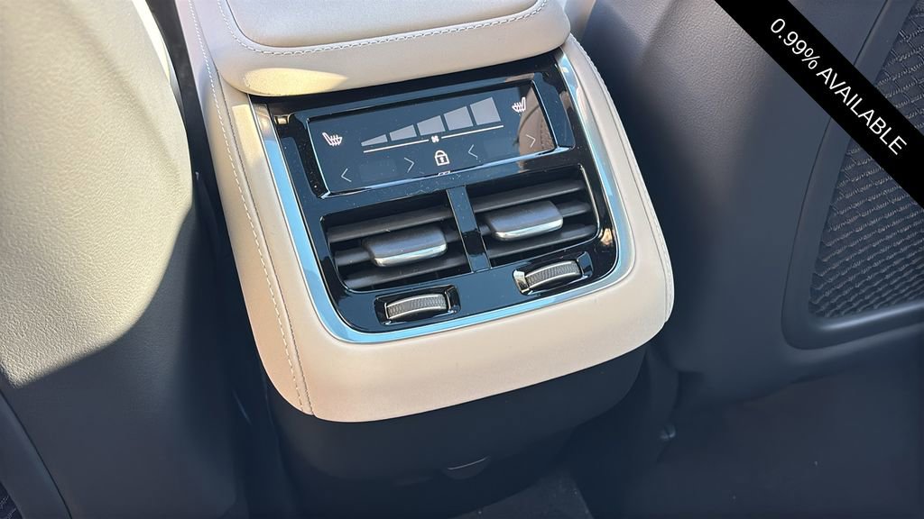 New 2026 Volvo XC90 B5 Core image 9