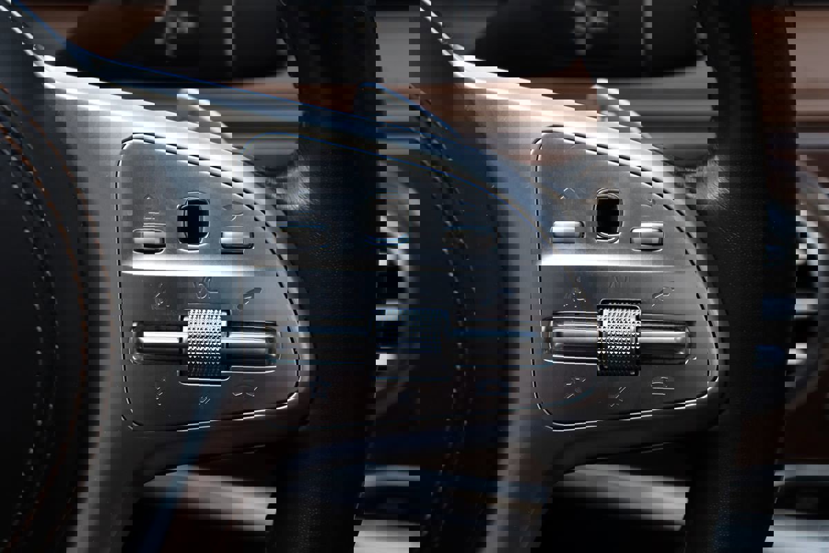 Used 2018 Mercedes-Benz S 560 4MATIC Sedan image 16