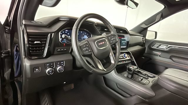 Used 2024 GMC Sierra 1500 AT4 w/ Technology Package AWD/4WD image 13