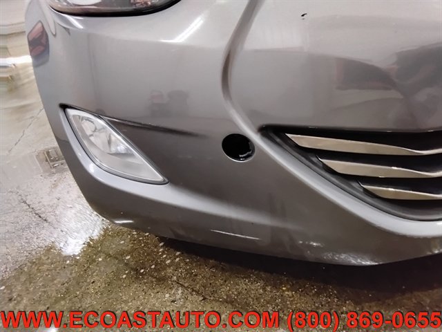 Used 2013 Hyundai Elantra Limited FWD image 16
