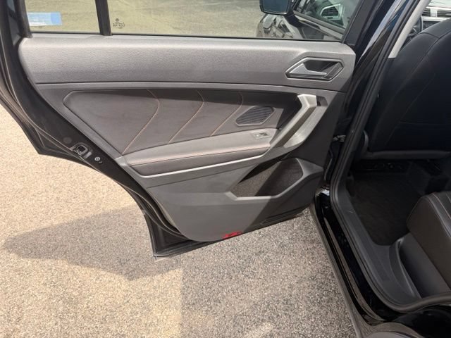 Certified 2024 Volkswagen Tiguan Wolfsburg Edition AWD/4WD image 12