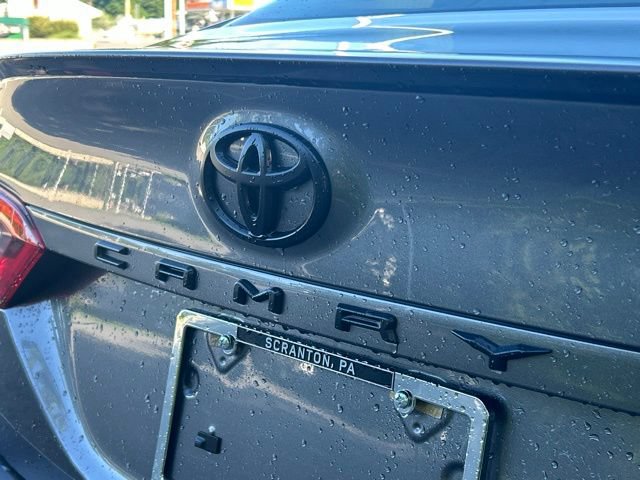 Certified 2022 Toyota Camry XSE FWD image 11