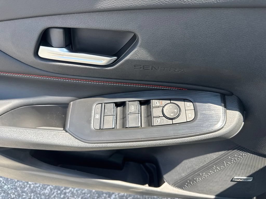 New 2026 Nissan Sentra SR w/ SR Premium Package FWD image 8