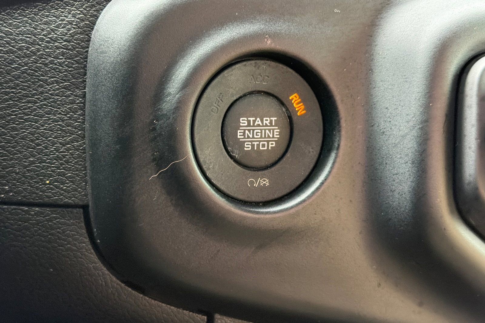 Used 2023 Jeep Wrangler Willys image 22