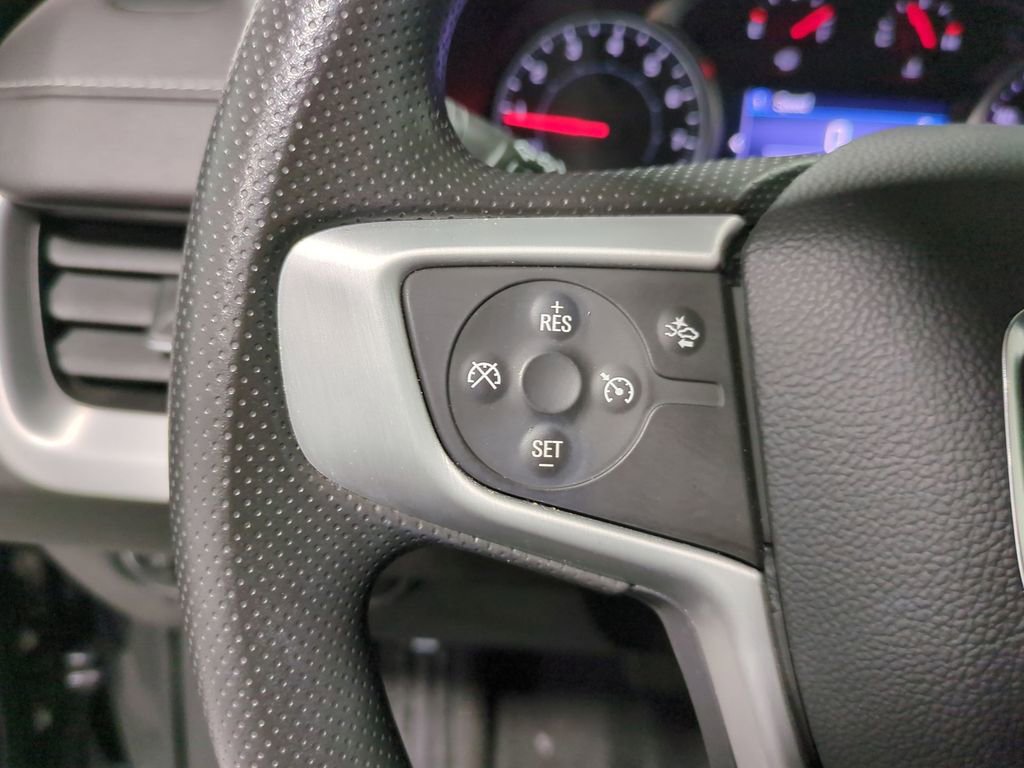 Used 2023 GMC Terrain SLE w/ Driver Convenience Package image 23