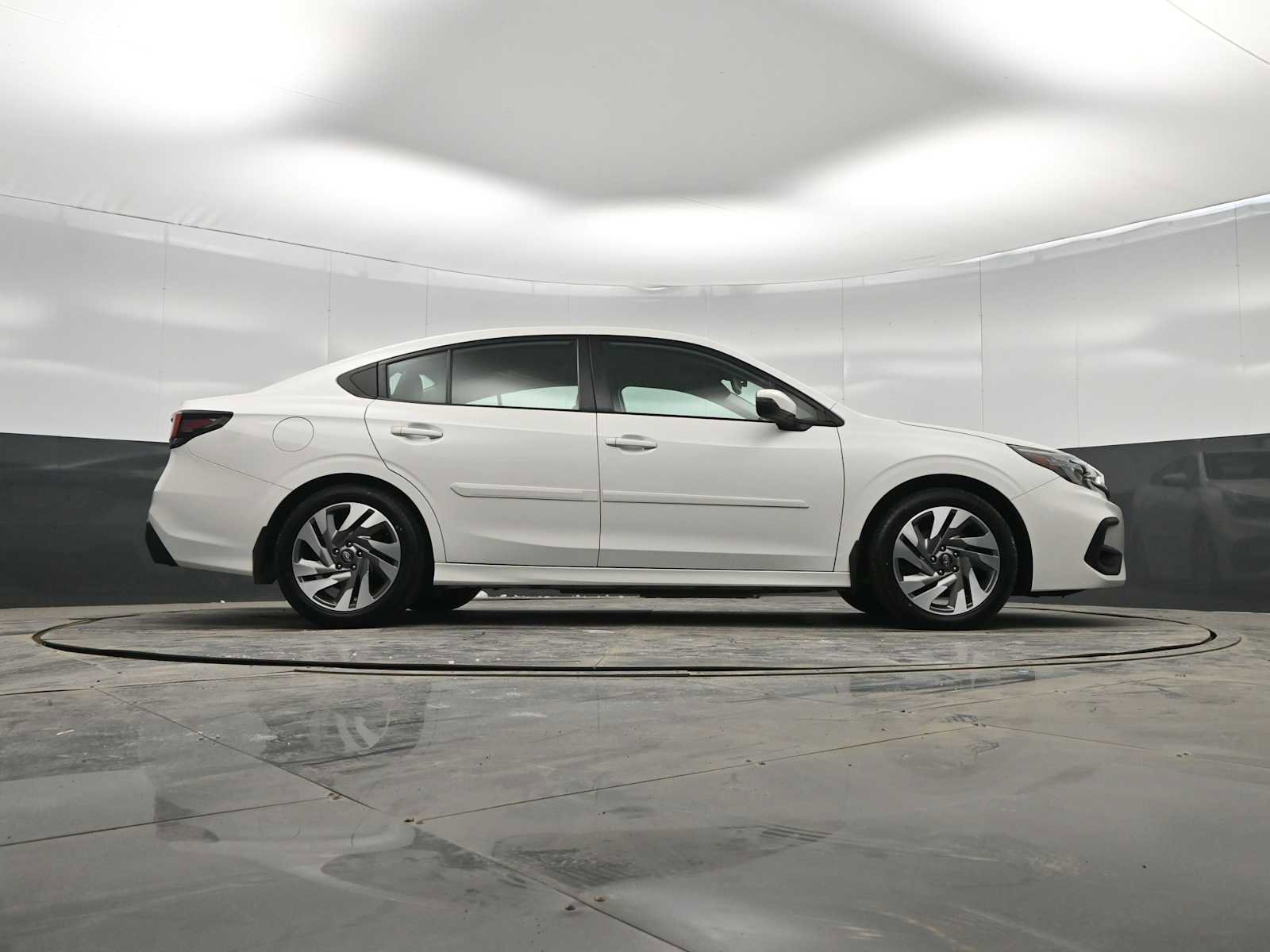 Used 2023 Subaru Legacy Limited image 37