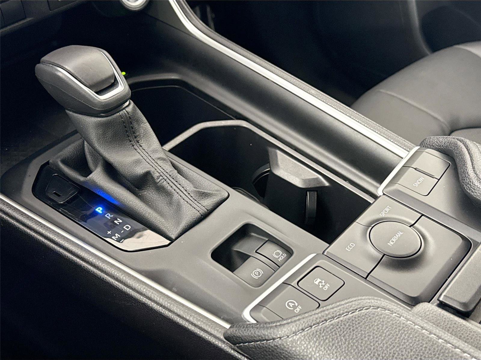 Certified 2025 Toyota Grand Highlander FWD image 27