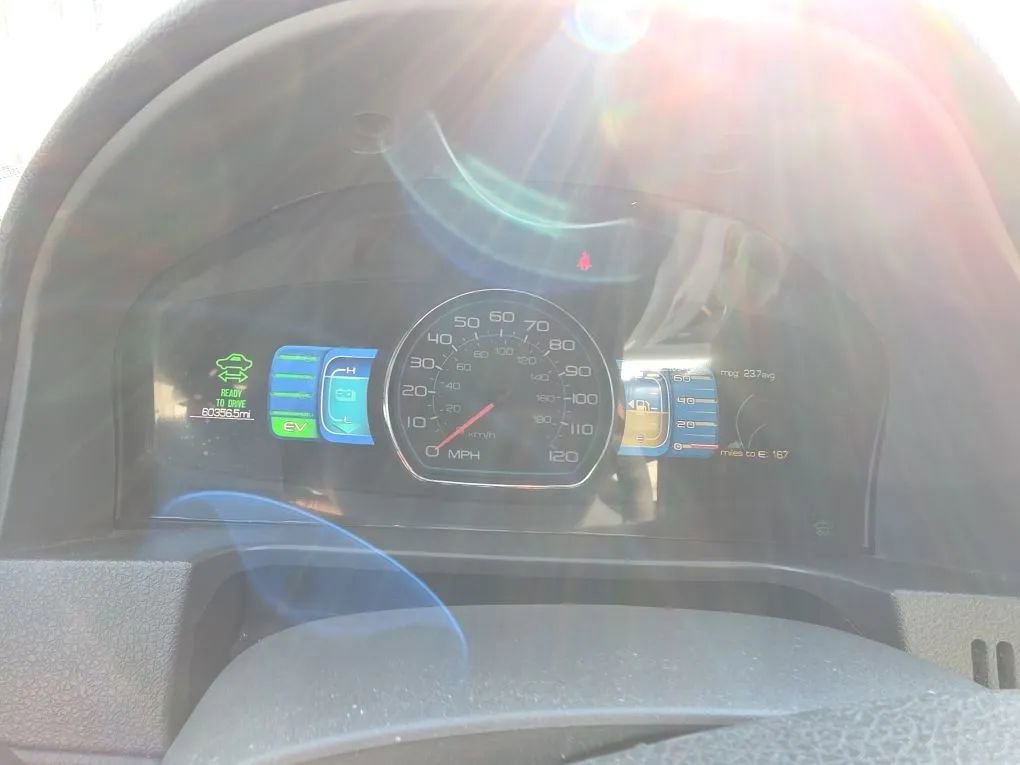 Used 2011 Ford Fusion Hybrid w/ 502A Rapid Spec Order Code FWD image 48
