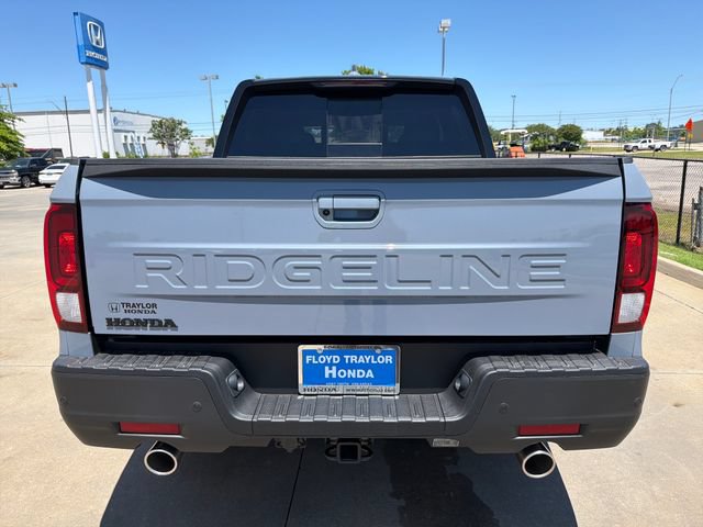 New 2026 Honda Ridgeline Black Edition image 4