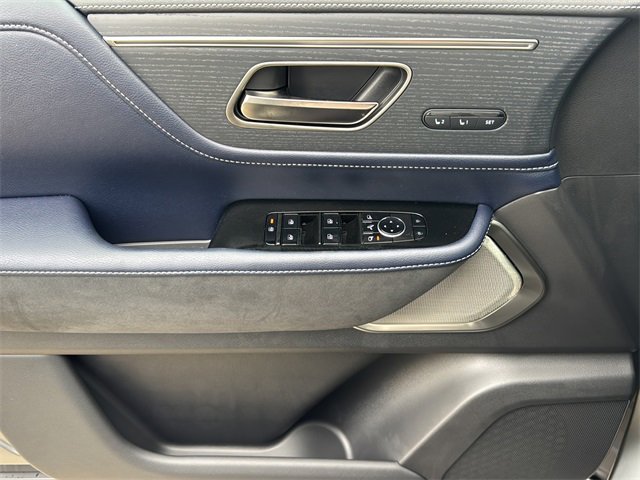 New 2026 INFINITI QX80 4WD w/ Sport Exterior Package image 23