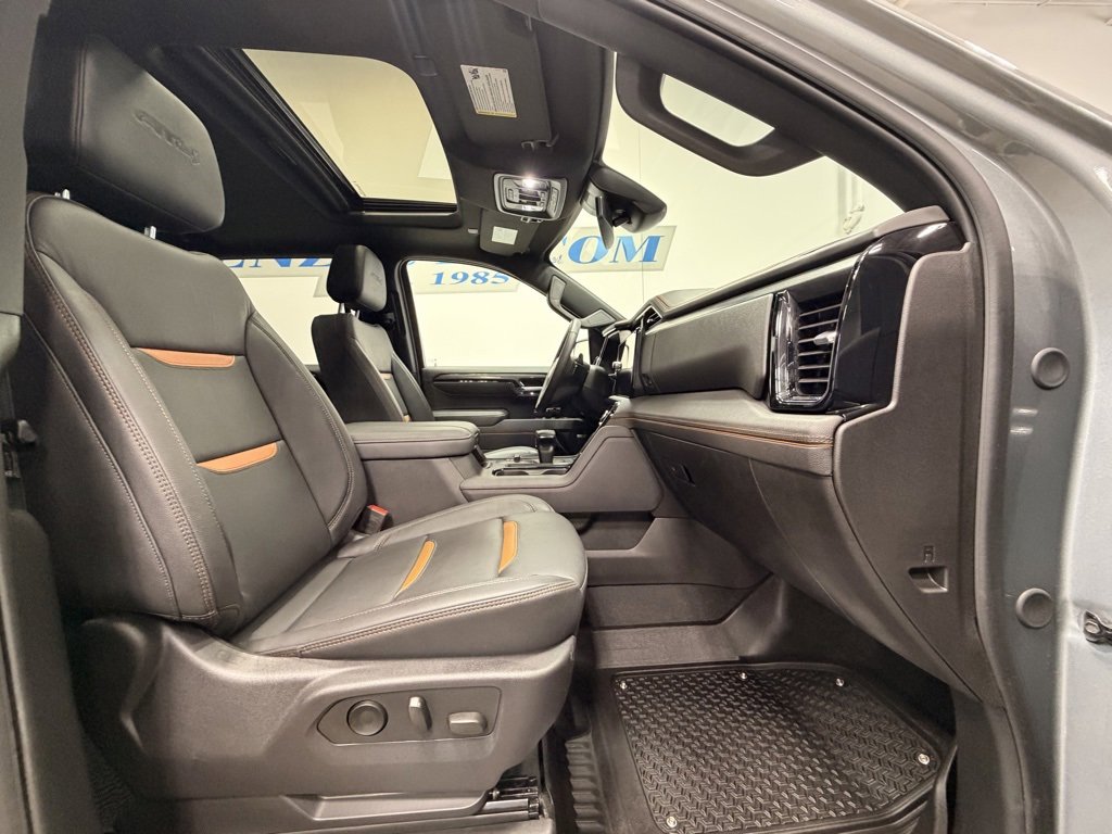Used 2025 GMC Sierra 1500 AT4 w/ AT4 Premium Package image 20