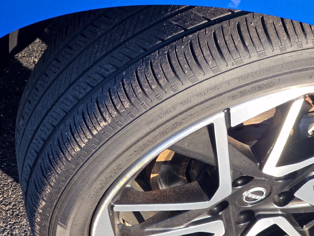 Certified 2025 Nissan Sentra SR FWD image 19