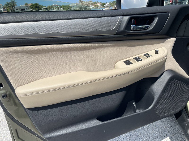 Used 2019 Subaru Outback 2.5i Premium AWD/4WD image 26