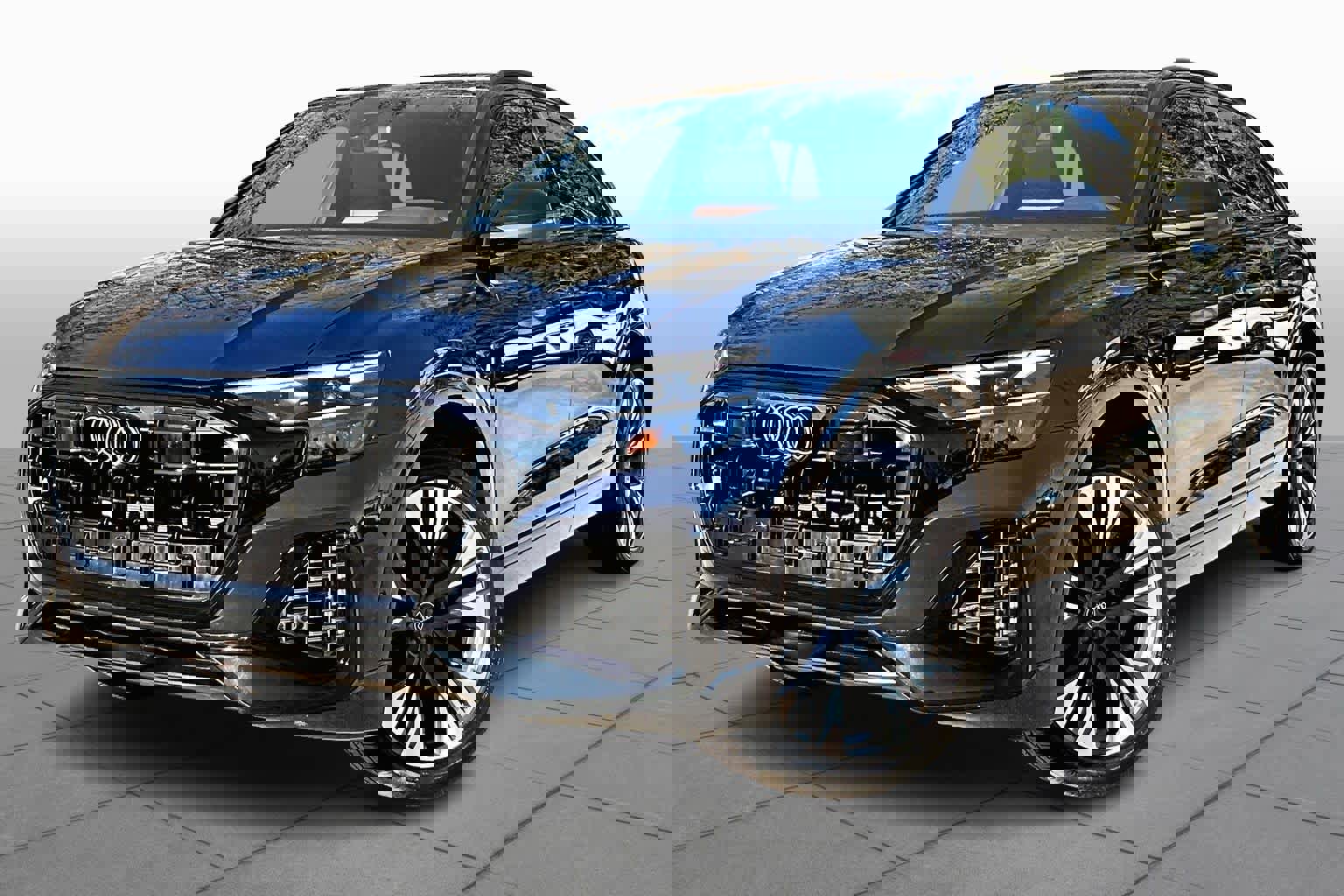 Used 2025 Audi Q8 Premium Plus