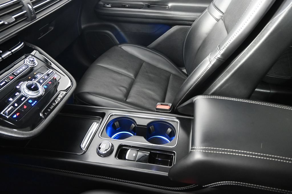Used 2022 Lincoln Corsair Reserve AWD/4WD image 33