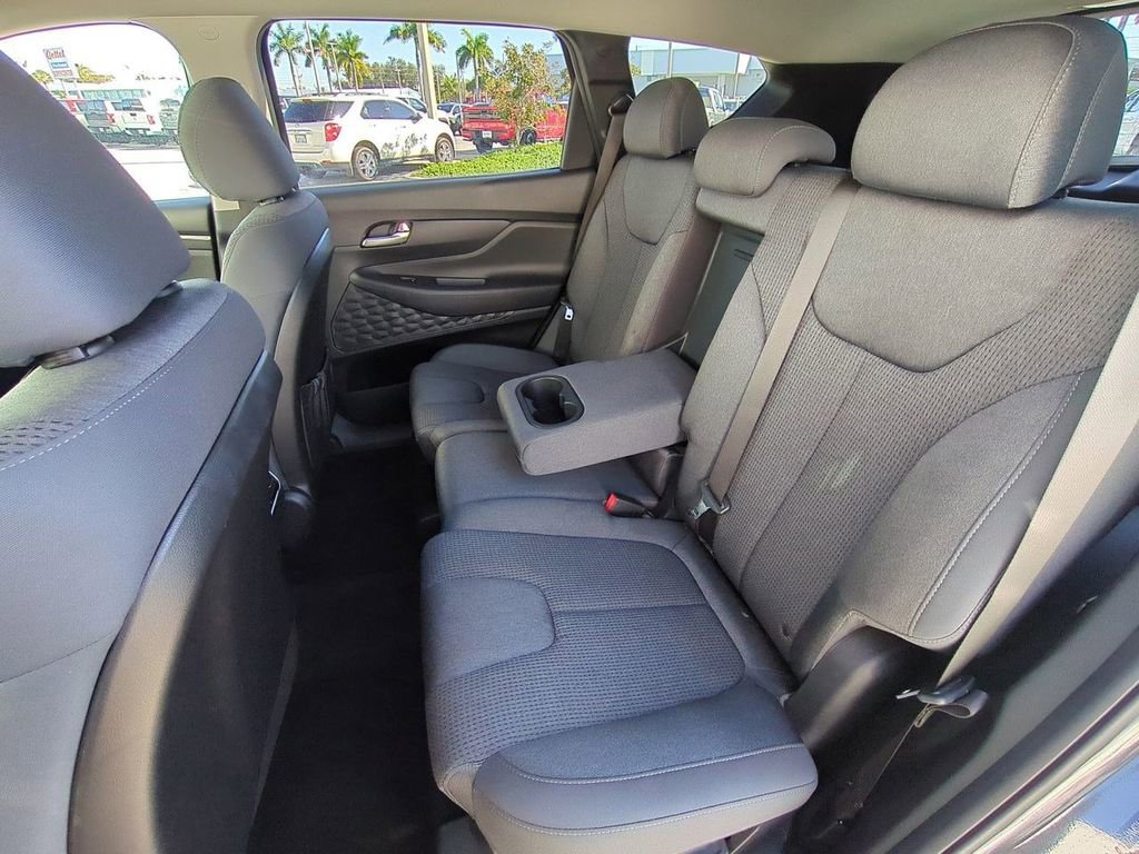 Used 2023 Hyundai Santa Fe SEL image 14
