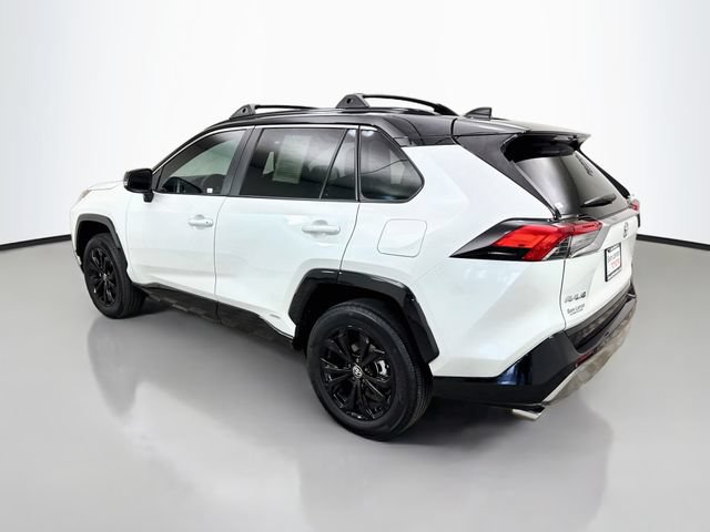 Used 2025 Toyota RAV4 XSE w/ Advanced Technology Package AWD/4WD image 5