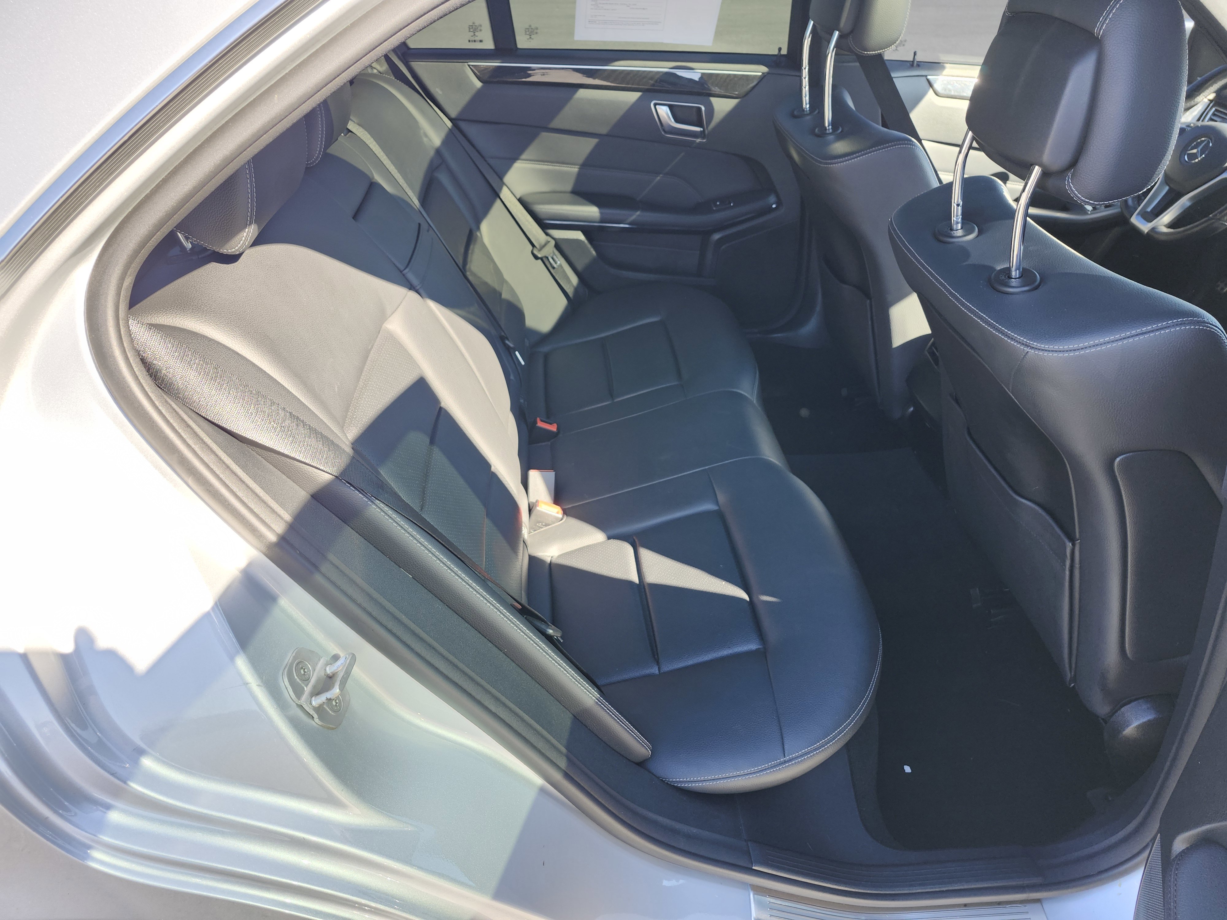 Used 2016 Mercedes-Benz E 350 Sedan image 19