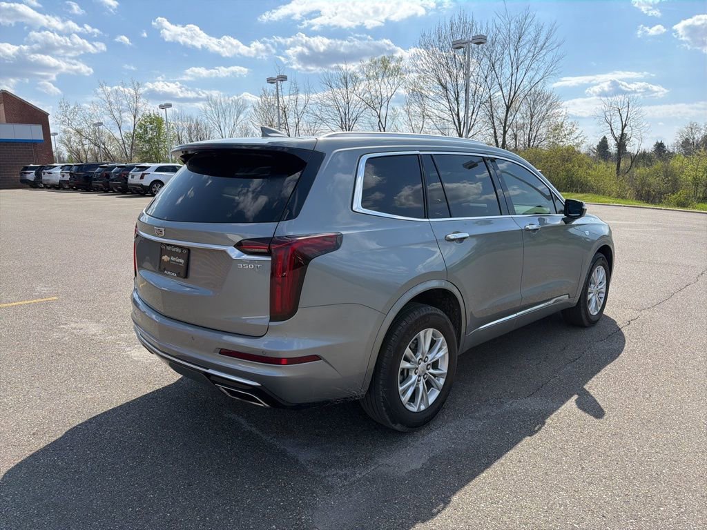 Used 2024 Cadillac XT6 Luxury w/ LPO, Floor Liner Package AWD/4WD image 8