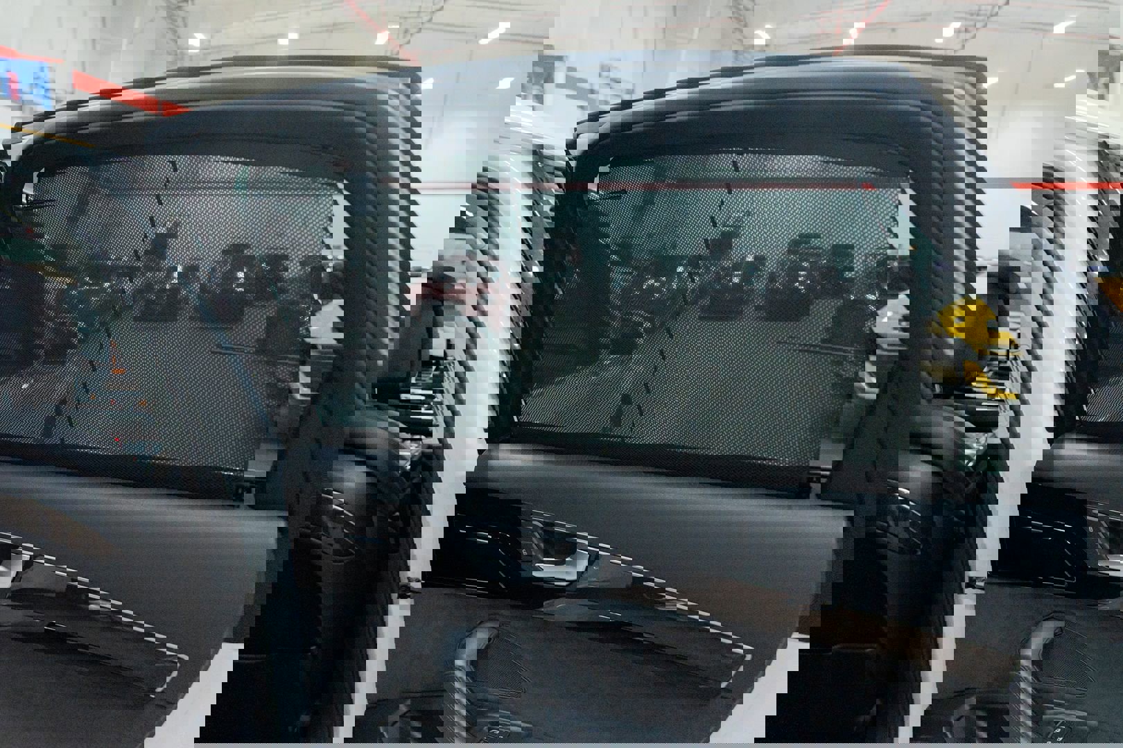 Used 2015 Audi A8 L TDI w/ Premium Package image 26