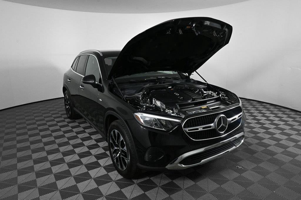 Certified 2025 Mercedes-Benz GLC 350e 4MATIC image 33