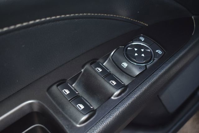 Used 2019 Ford Fusion Titanium FWD image 18