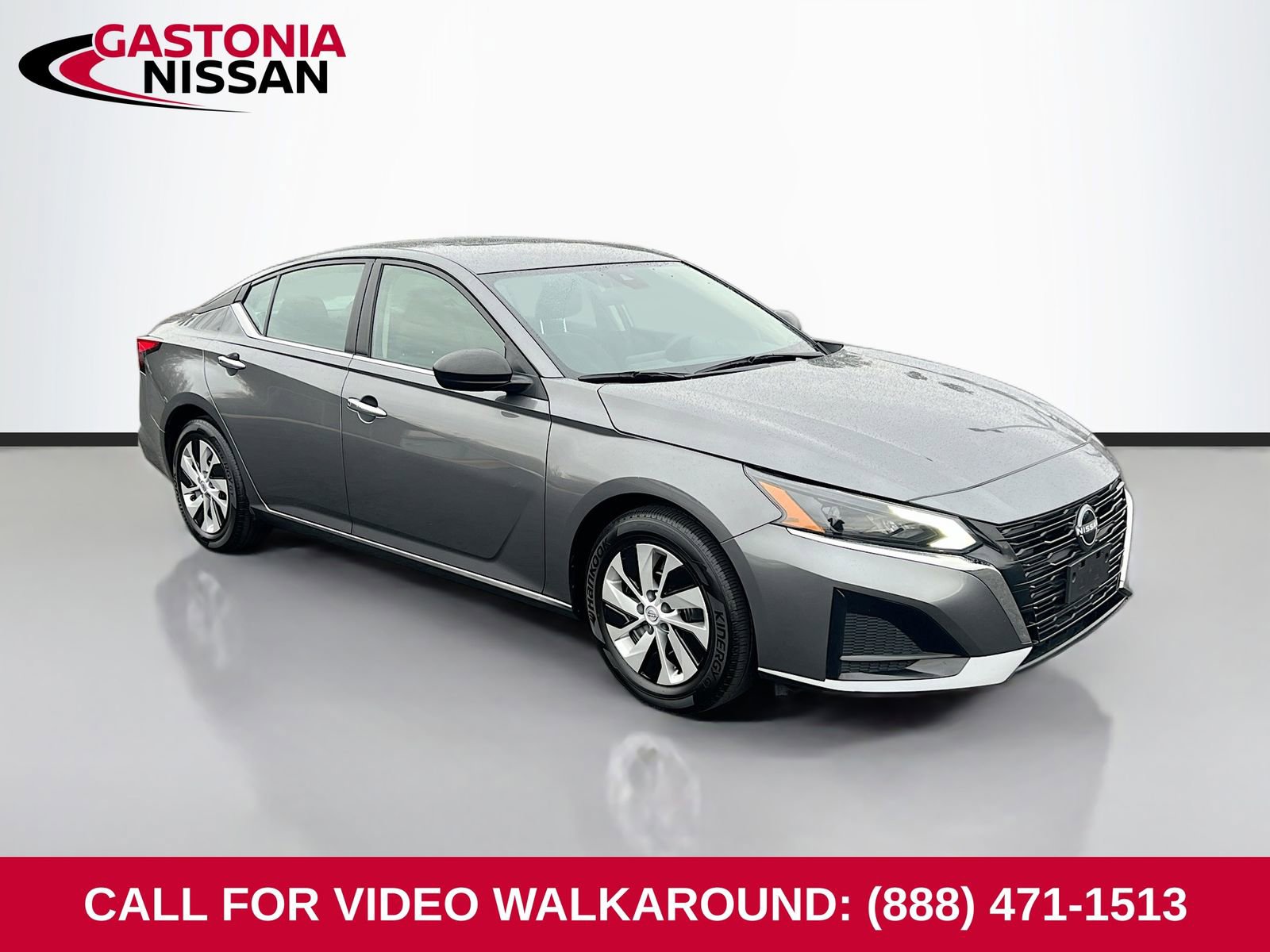 Used 2024 Nissan Altima 2.5 S image 1